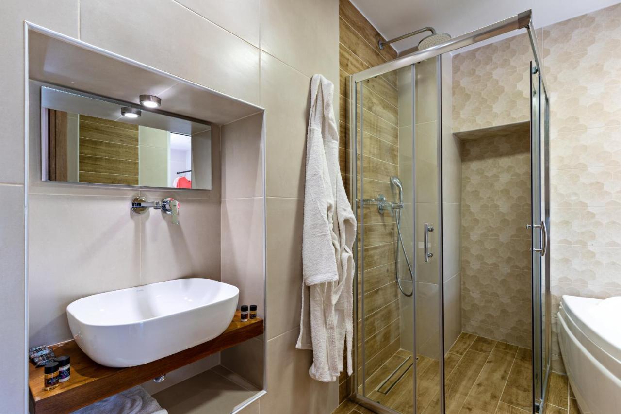 Erotokritos City Luxury Suites Rethimnon Buitenkant foto