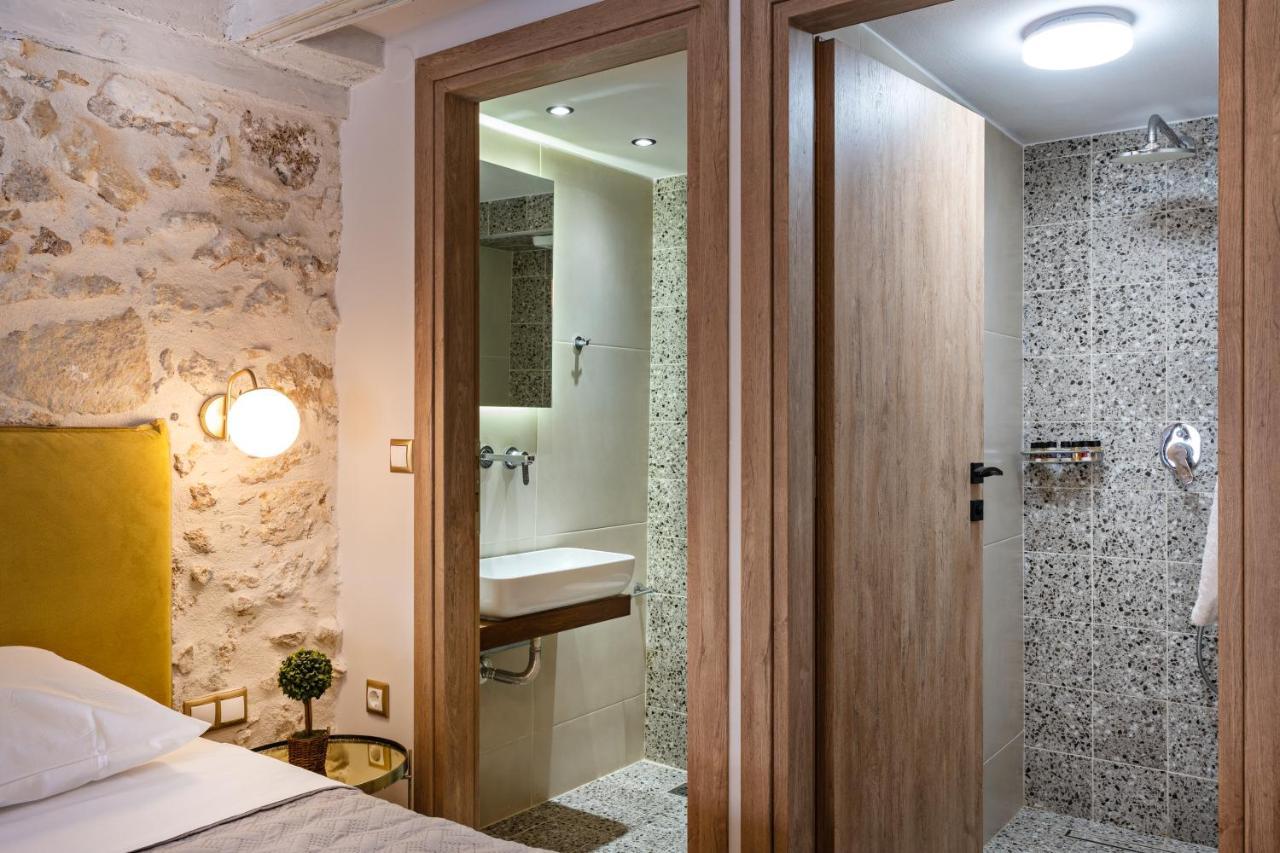 Erotokritos City Luxury Suites Rethimnon Buitenkant foto